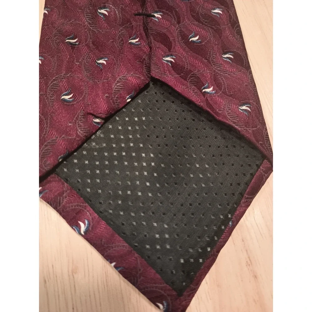 Bill Blass Black Label Mens‎ Necktie Tie Silk Red  57 x 4